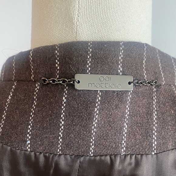Virgin wool Gai Mattiolo Couture blazer made in Italy! - Picture 8 of 9